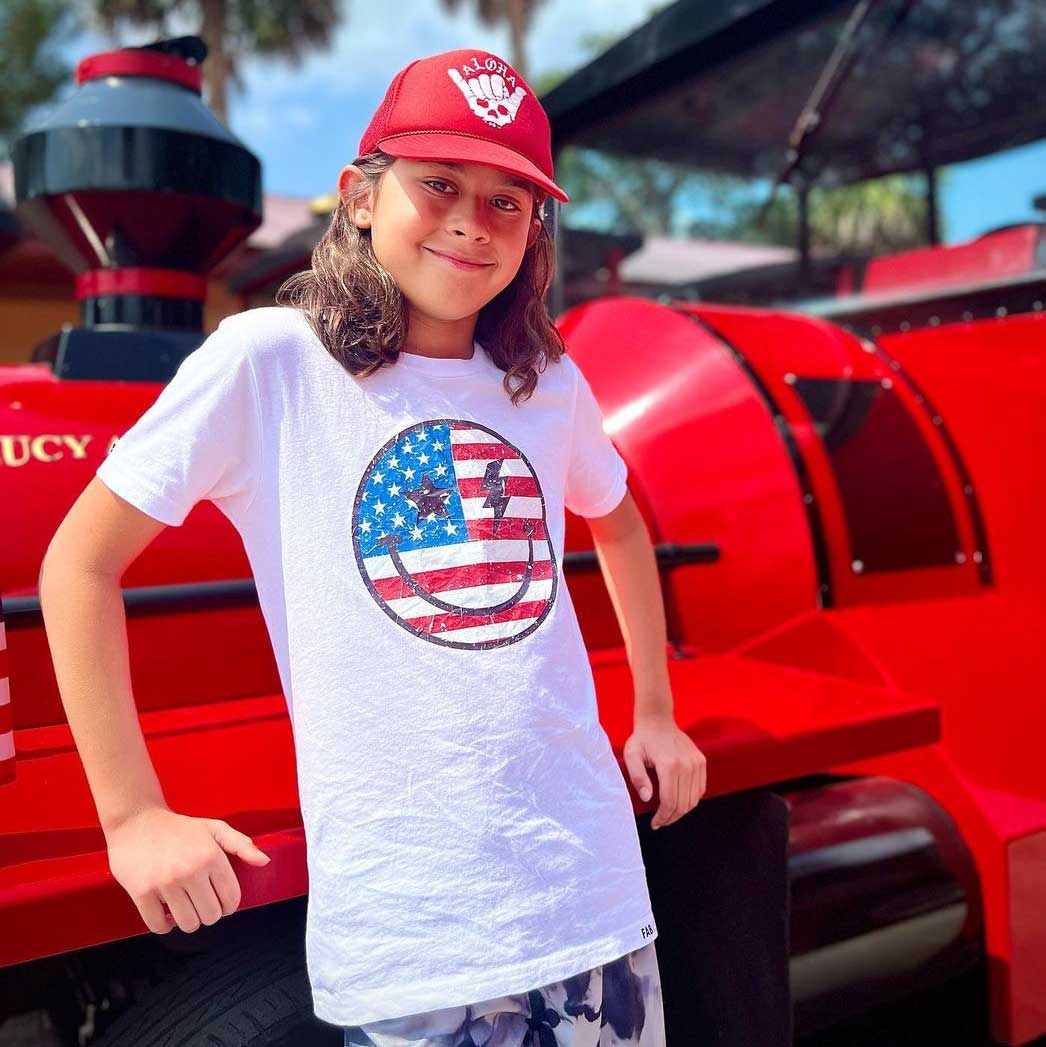 Smiley Stars & Stripes Kids, Teen Short Sleeve T-shirt