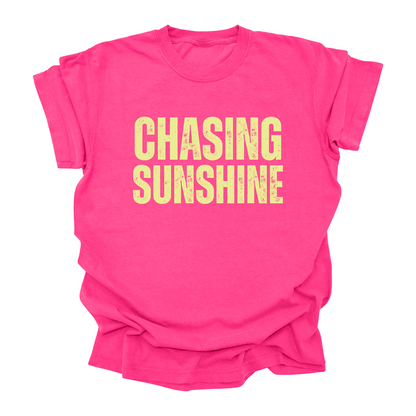 Chasing Sunshine Graphic T-Shirt – Bold Retro-Inspired Summer Tee