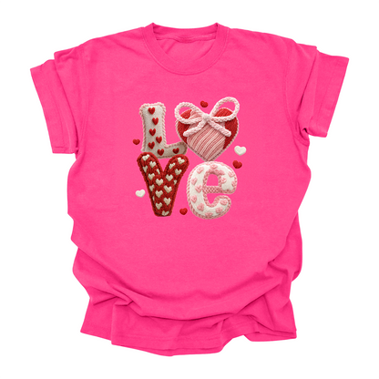 Love Valentine Shirt – Yarn Look Knit Style Heart Tee for Kids, Teens & Adults