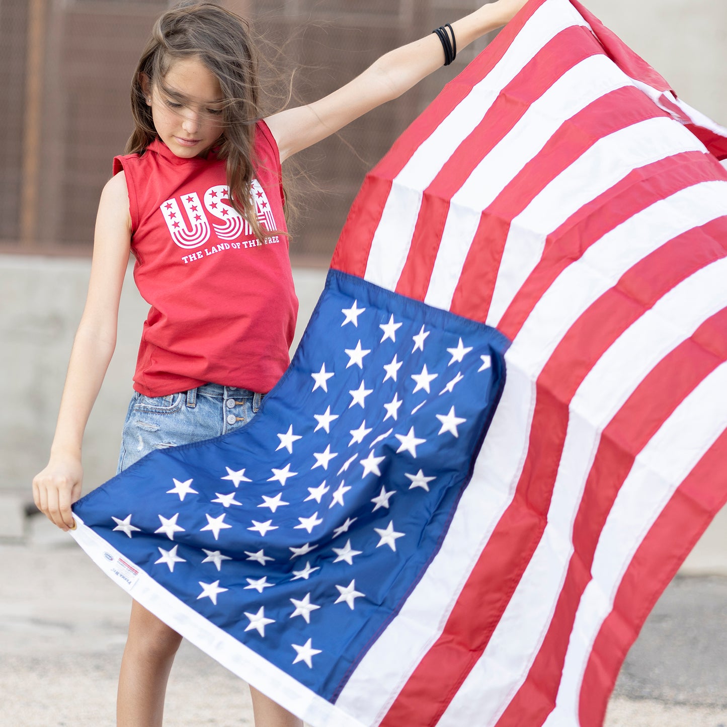 USA, THE LAND OF THE FREE Red Short Sleeve Kids Teen T-shirt FABVOKAB