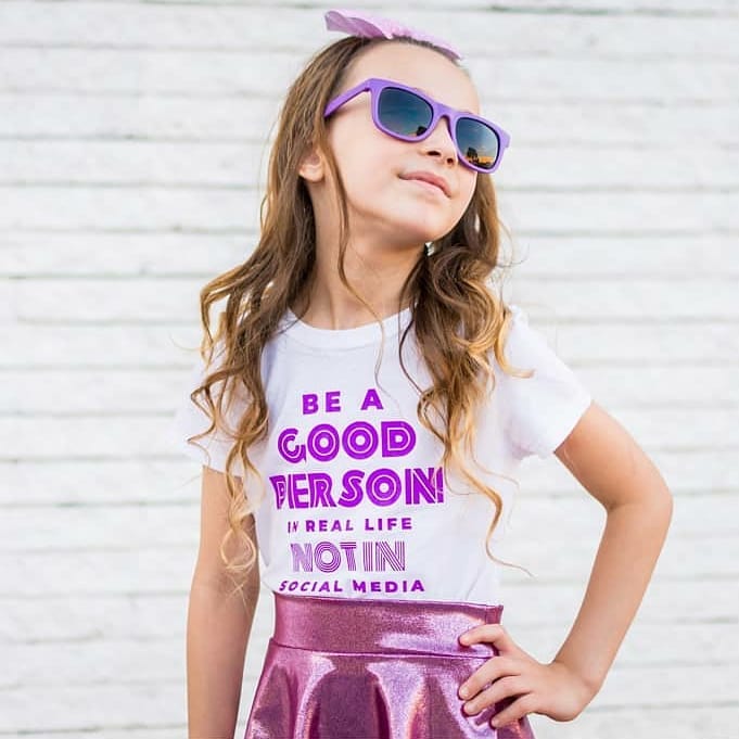 BE A GOOD PERSON  Kids, Girls, Boys, Teen Short Sleeve graphic T-shirt FABVOKAB