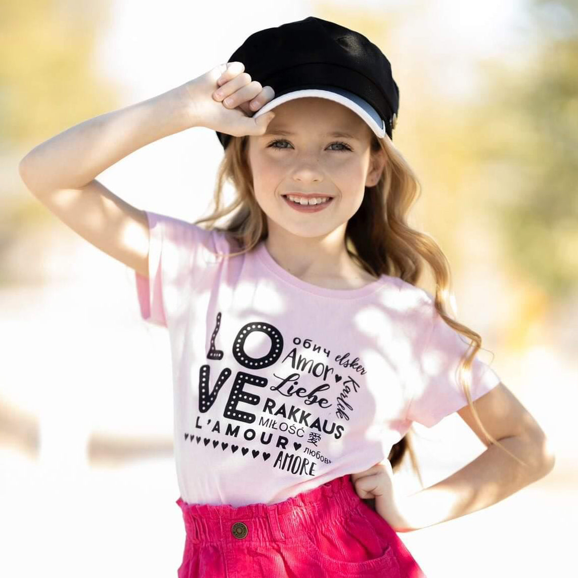 KIDS, GIRLS, TEENS LOVE MULTI-LANGUAGE PINK Short Sleeve T-Shirt